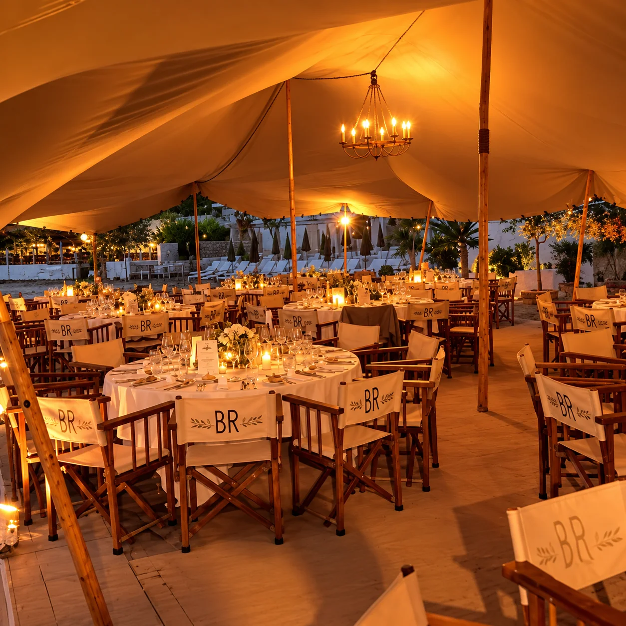 Dîner méditerranéen sous tente monogramme br